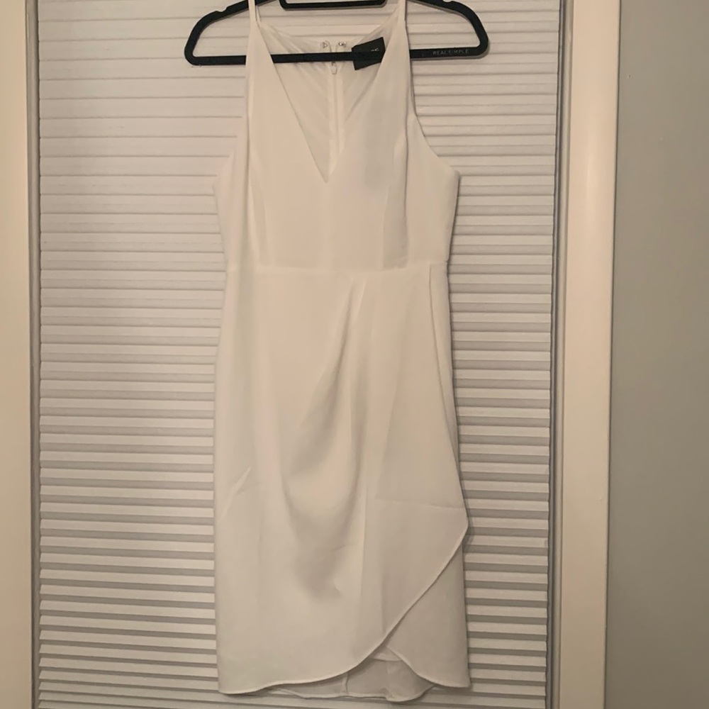 NWT - White Tulip Dress